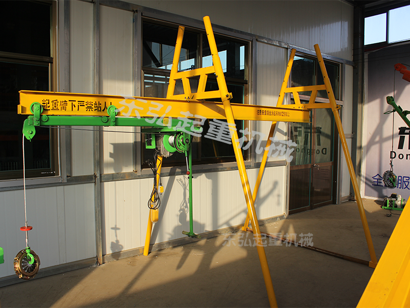室外四柱吊轨吊运机（工字钢式离合器主机）
